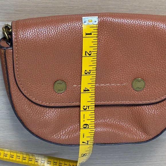 J.Crew Pebbled Leather Saddle Crossbody Bag - Picture 10 of 10
